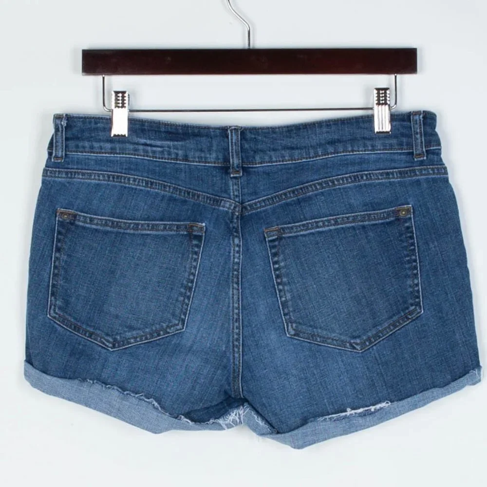 Warp & Weft Sydney Mid Rise Jean Shorts Size 27‎